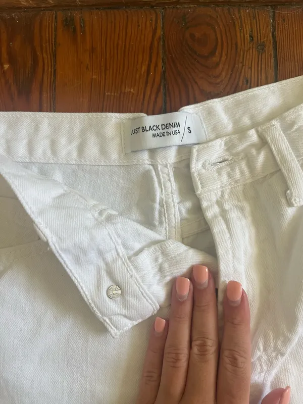 Just Black Denim white denim Shorts - Image 3