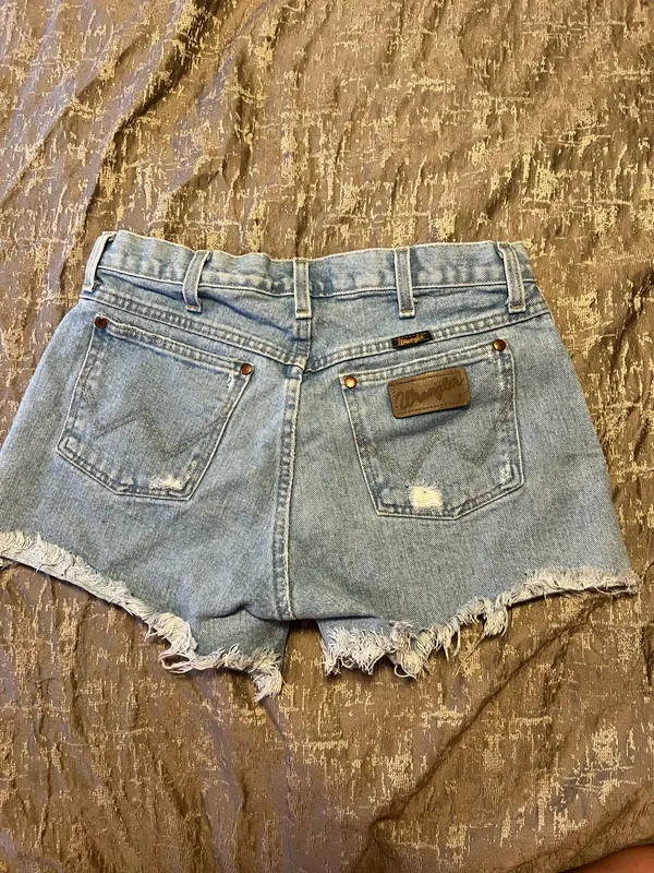 Wrangler Denim Shorts Cut-Off High-Waisted - Image 2