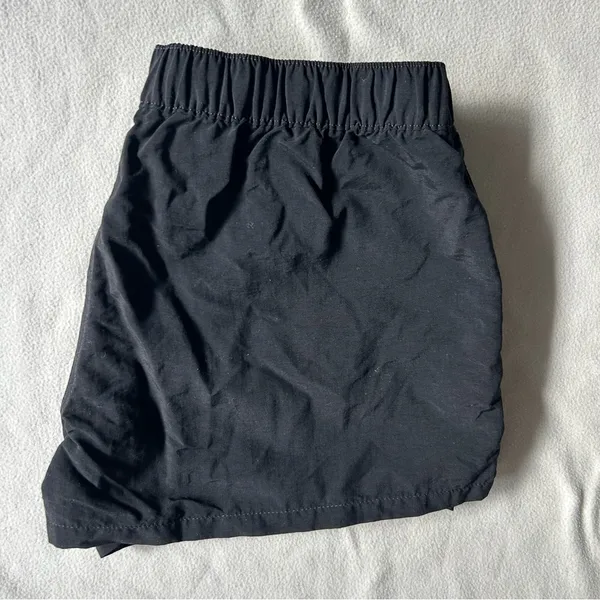 Patagonia Black Women's Athletic Shorts - Image 6