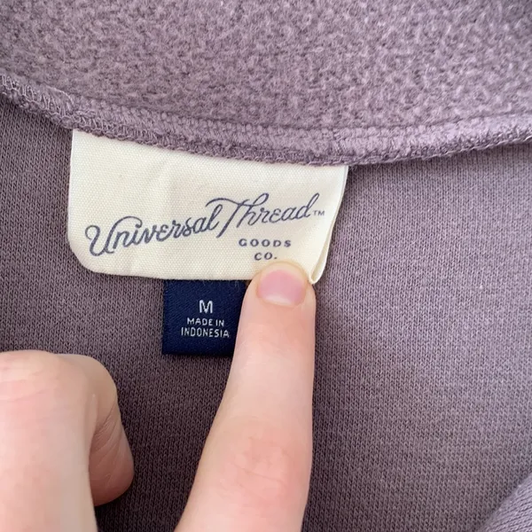 Universal Threads Cozy Purple Pull Over • Size M - Image 3