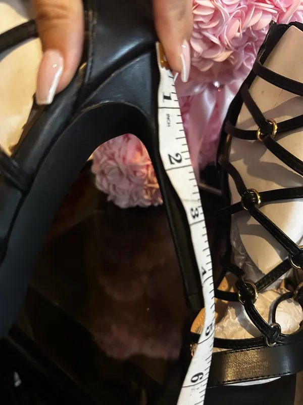 Black Heels Size 7.5 - Image 6