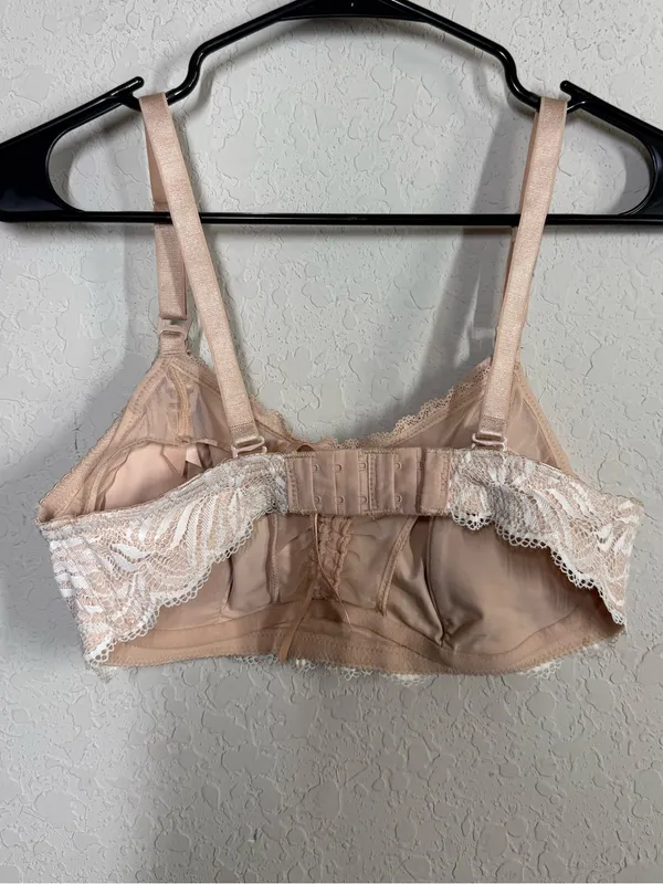 The Dairy Fairy x Willow Perfect Pumping Bra Size Medium - Image 4