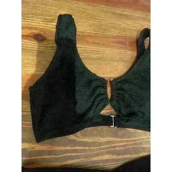 Amazon NWOT Black High Waisted Bikini, size M - Image 3