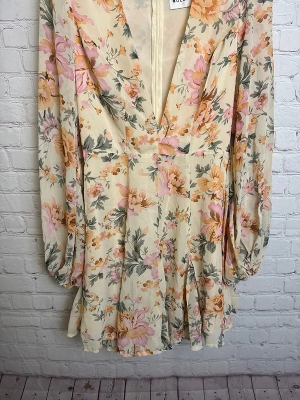 Hello Molly flowery dress lined v neck cottagecore artsy size small romantic - Image 5