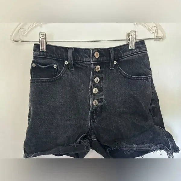 Abercrombie & Fitch High Rise 4" Denim Short Size 00 Black Distressed - Image 6