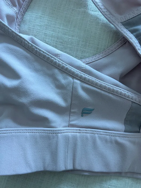 Fabletics Sports Bra Medium - Image 3