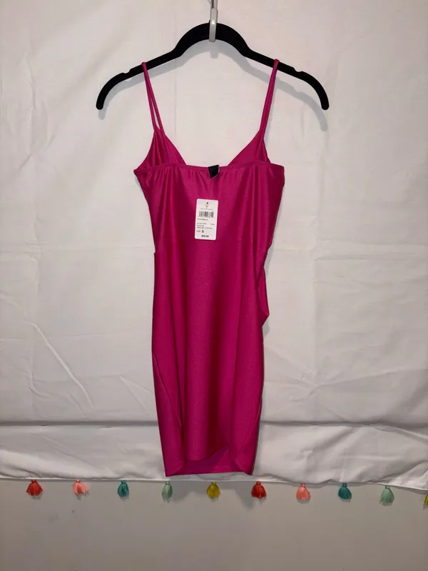 Windsor tight fitted silk dress - Image 3