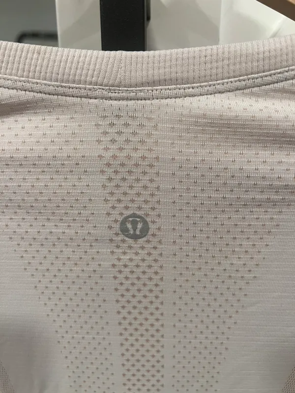 Lululemon swiftly tech short sleeve - Image 4