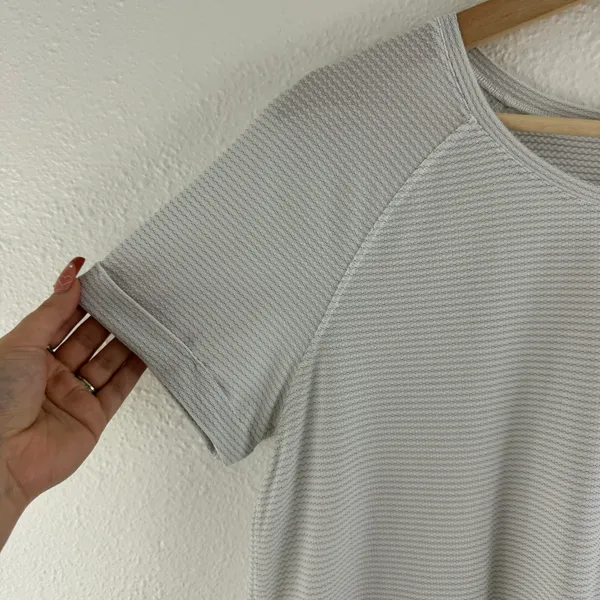 Lululemon Womens White Open Up Tie Back Flowy Athletic Workout Short Sleeve Tee - Image 7