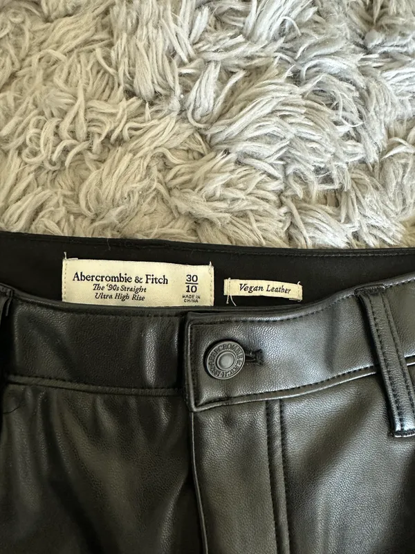 Abercrombie Vegan Leather Pants - Image 4