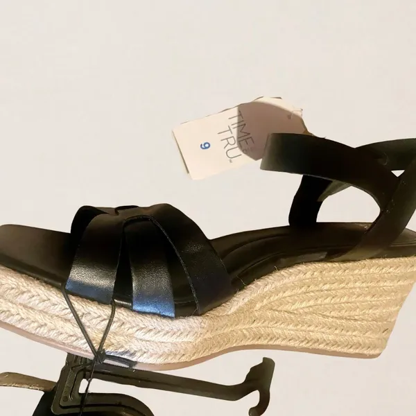 Time and Tru Womens Black Espadrille‎ Wedge Sandals Platform Buckle Strap Size 9 - Image 3