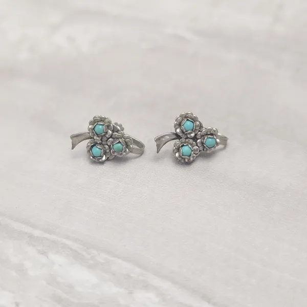 Vintage Screw On Earrings Design Silver Tone & Turquoise Tone 7/8" - Image 2