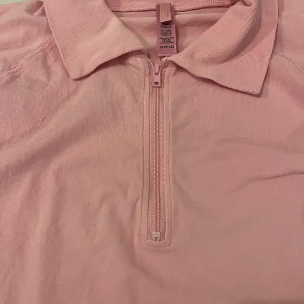 Skims 2X New Vintage Collared Cropped T-Shirt Color Pink - Image 5