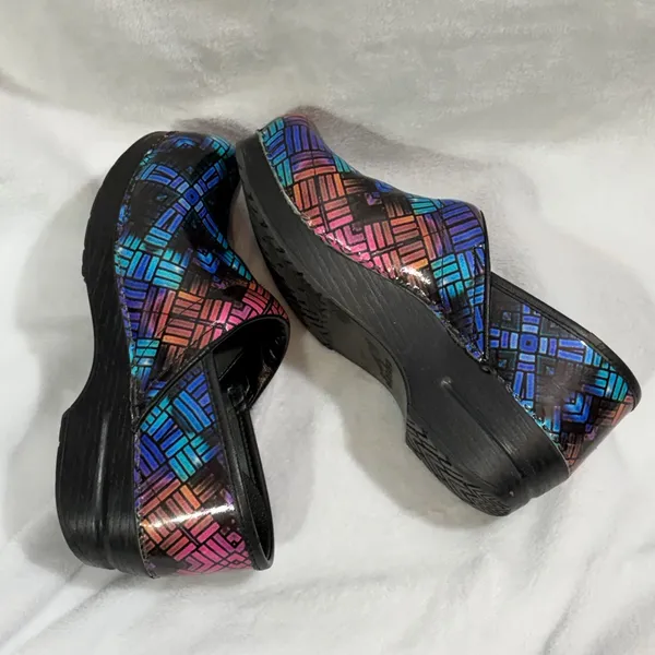 Dansko Womens Professional Color Weave Patent Leather Clog Shoes Sz 38 (7.5-8) - Image 4