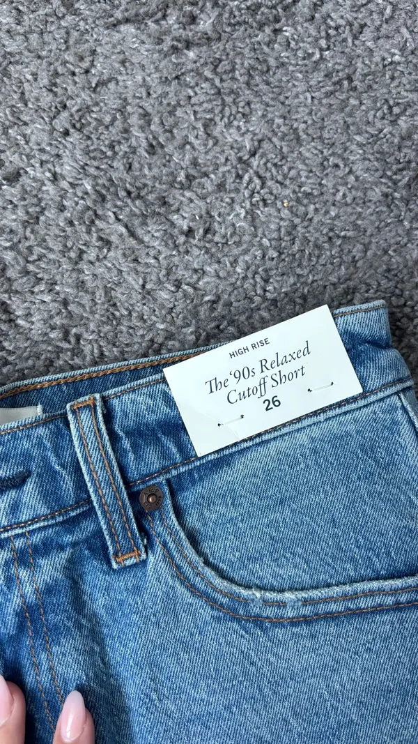 Abercrombie The 90s Relaxed Cut-Off Shorts - Image 2