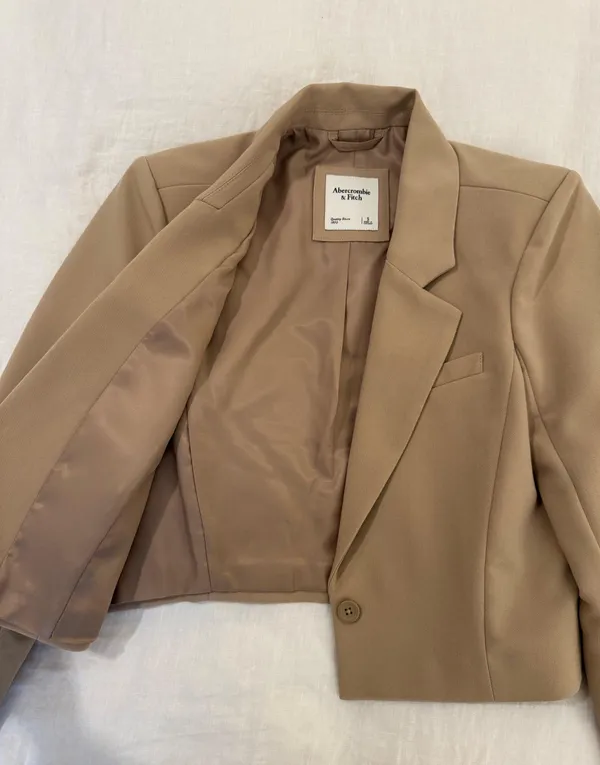 Abercrombie Tan Blazer - Image 4