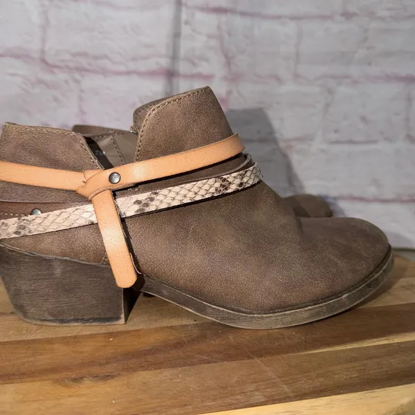 Jellypop Nashville Women's Ankle Boots in Brown Size 7 - Image 2