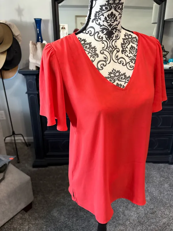 Ann Taylor size XS short sleeve red blouse - Image 2