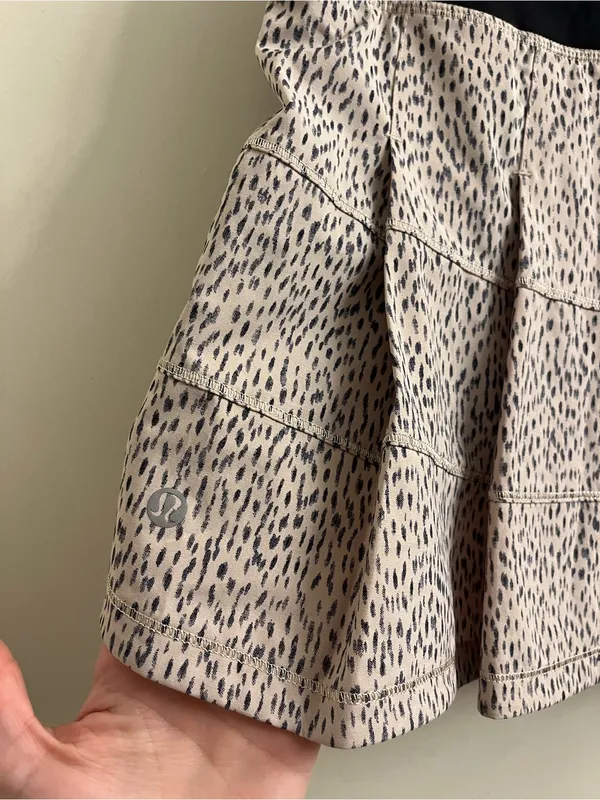 Lululemon Pace Rival II Skirt Dottie Dash Grain Size 4 Tall - Image 5
