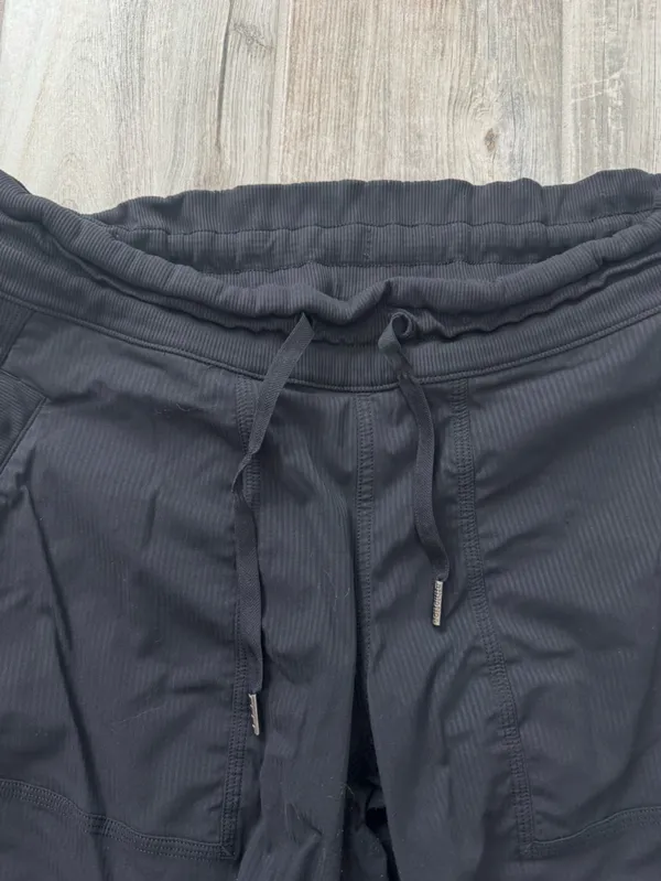 Lululemon Studio Crop Deep Coal Size 8 - Image 10
