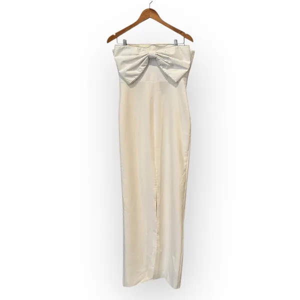 NEW LIKELY Helen Strapless Gown in White Size 8 - Image 9