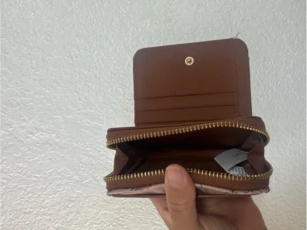 Floral Zip Card Wallet in Tan and Brown - Image 6
