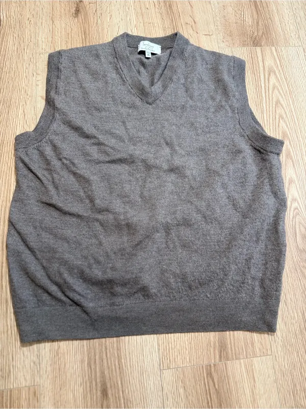 Women's M/L Brown 100% Merino Wool Sweater Vest V-Neck Preppy Knit Layer - Image 2