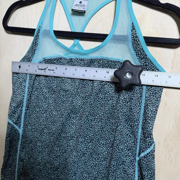 Nike Dri-FIT Racerback Tank Top‎ Women’s Small Blue Print Athletic Running Gym - Image 5