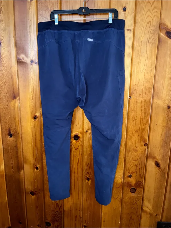 Women’s figs Navy Drawstring nursing pants straight leg pants size XL - Image 4