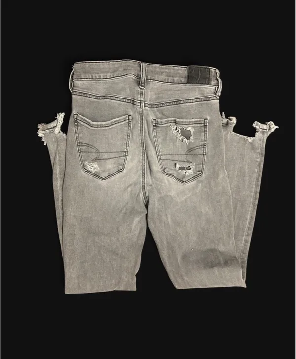 american eagle high waisted grey distressed jegging jeans - Image 3