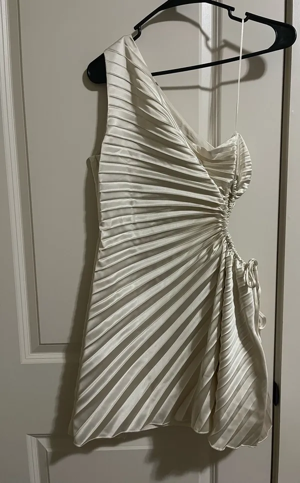 The Pants Store One shoulder off white dress - Image 2