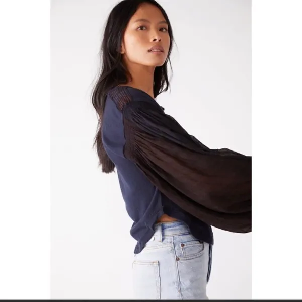 Free People Light Magic Henley in Navy - Image 4