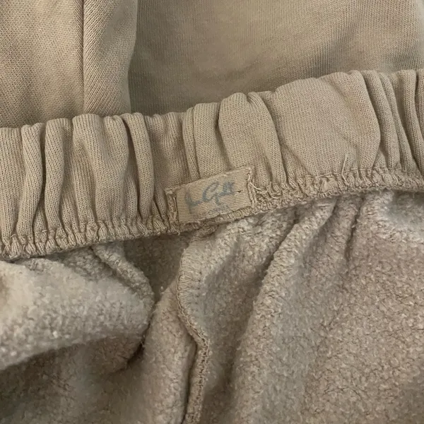 Brandy Melville john galt sweatpants, tan- one size - Image 2