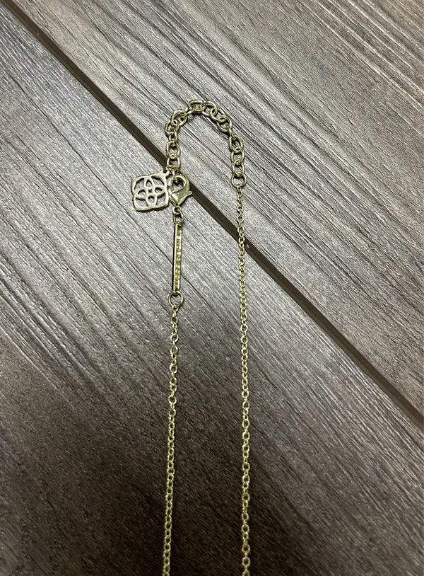 Kendra Scott Necklace Gold - Image 4
