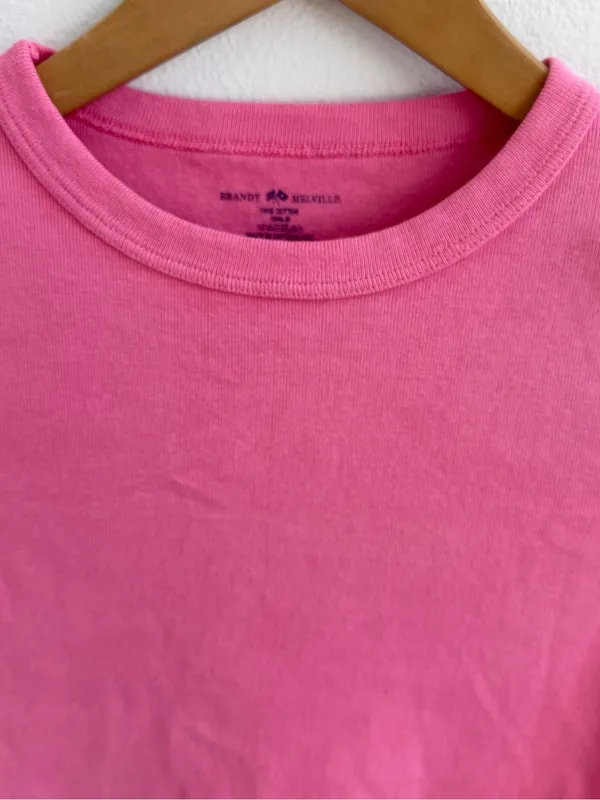 Brandy Melville Pink Baby Tee NWT Short Sleeve Fitted Crop Top One Size - Image 2