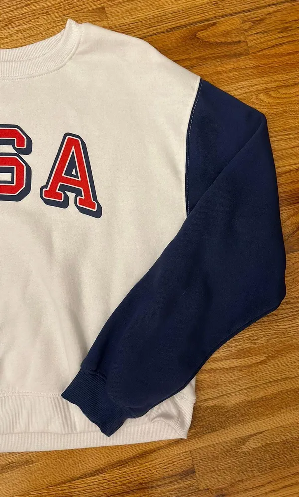 USA Sweatshirt - Image 4