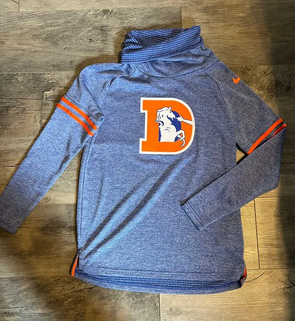Nike Denver Broncos T-Shirt - Image 2
