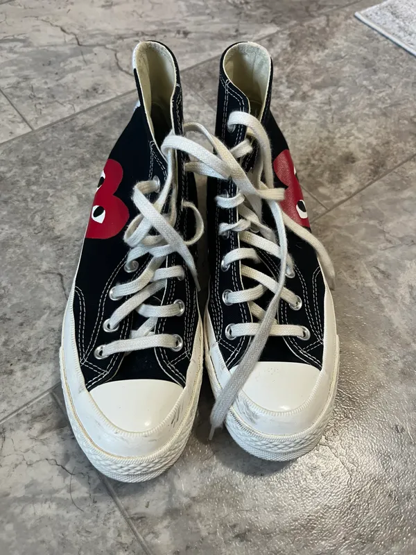 Black Converse - Image 2