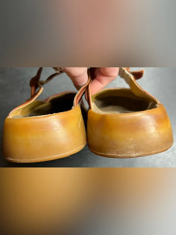 Tatami Birkenstock Size EU 41 US 9.6-10 Olivia Red Leather Mary Jane Clogs - Image 4