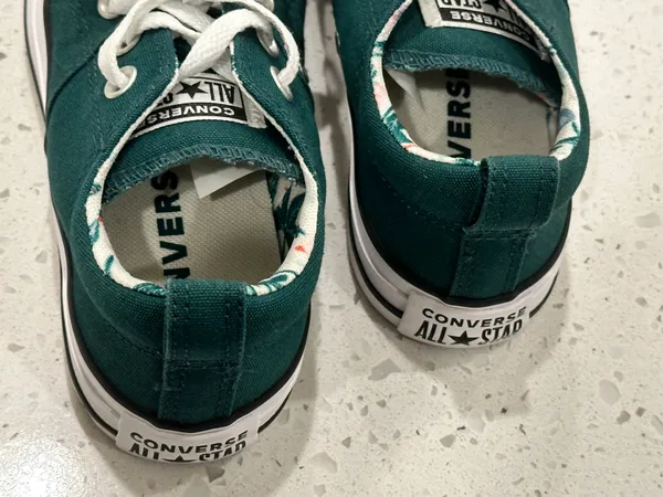 Dark Green Low Top Sneakers - Image 7