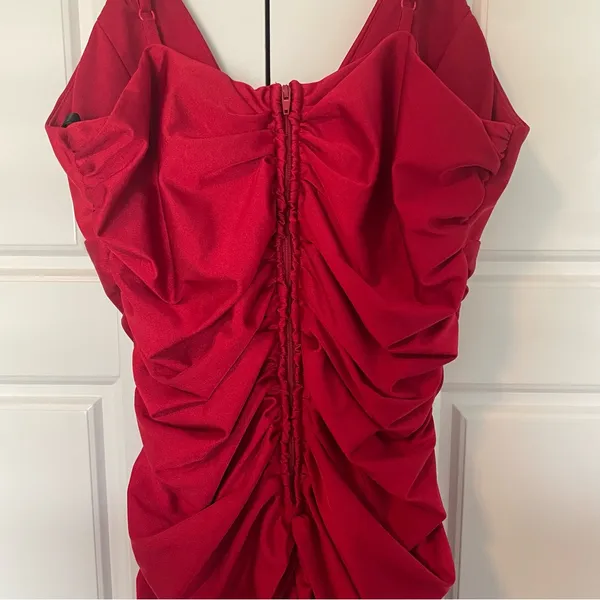 Windsor Women's‎ Red Ruched Mini Dress Size Small V-Neck - Image 6