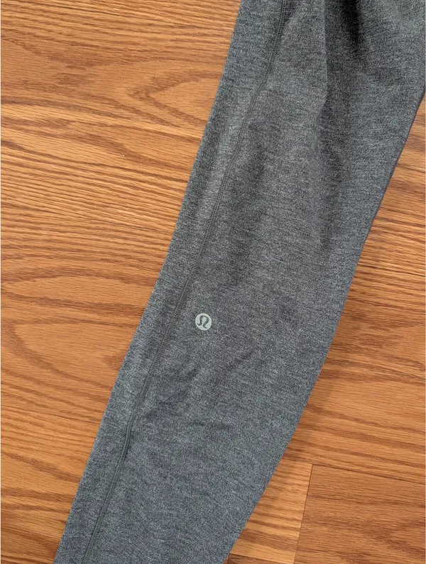 Lululemon Gray Leggings Pants Size 6 - Image 5