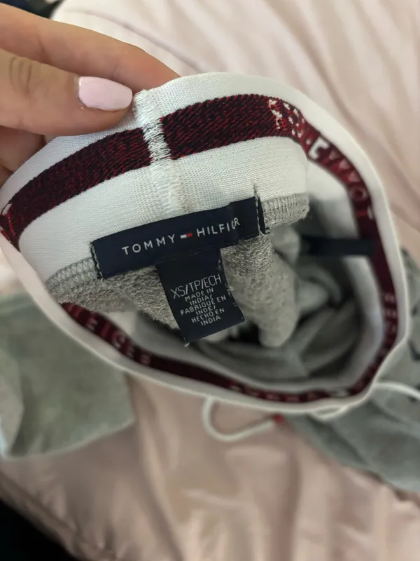 Tommy Hilfiger Joggers - Image 2