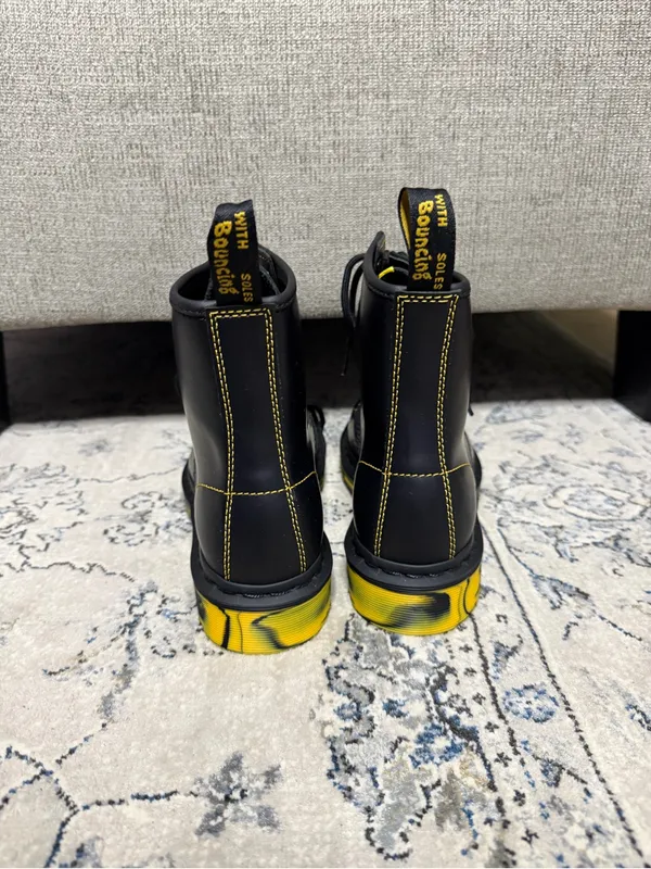Dr Martens 1460 Marbled Sole Smooth Leather Lace Up Boot - Image 6