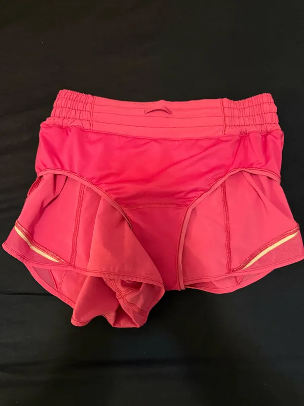 Lululemon Sonic Pink Hotty Hot Shorts 2.5" - Image 3