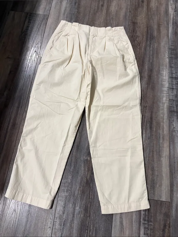 Abercrombie & Fitch Pleated Cream Trousers 27 - Image 3