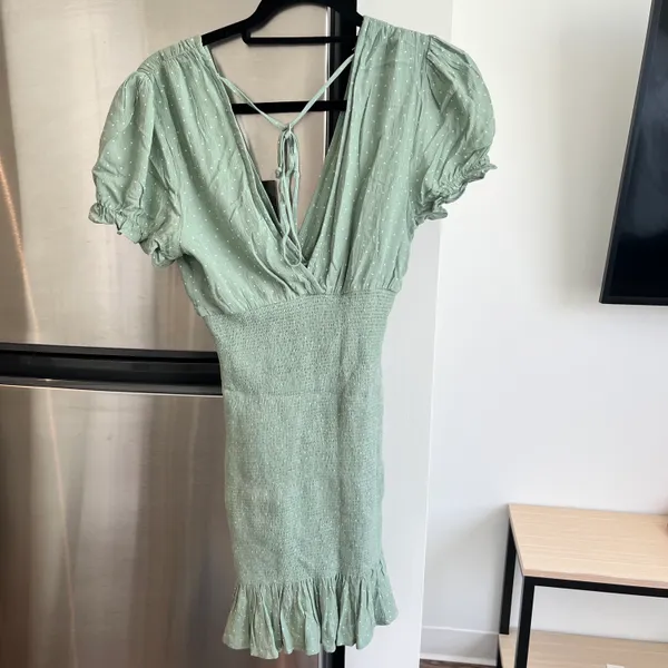South Moon Under - A Love Like You- Green V neck white polka dot dress - Image 4
