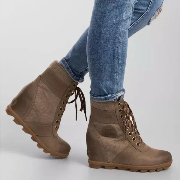 Sorel Lexie Waterproof Leather Wedge Boot Size 8.5 US - Image 2
