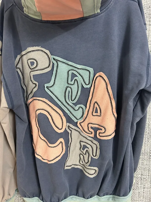 Boutique Hoodie Multiple Size M - Image 4