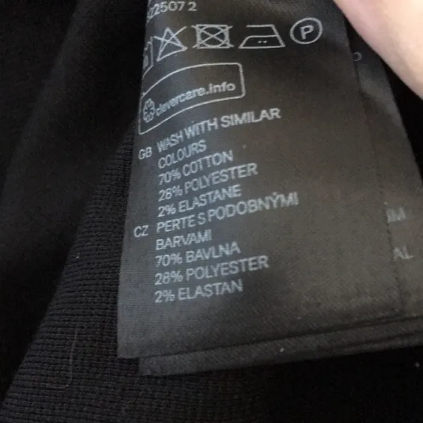 FINAL MARKDOWN LADIES h & m top medium - Image 4